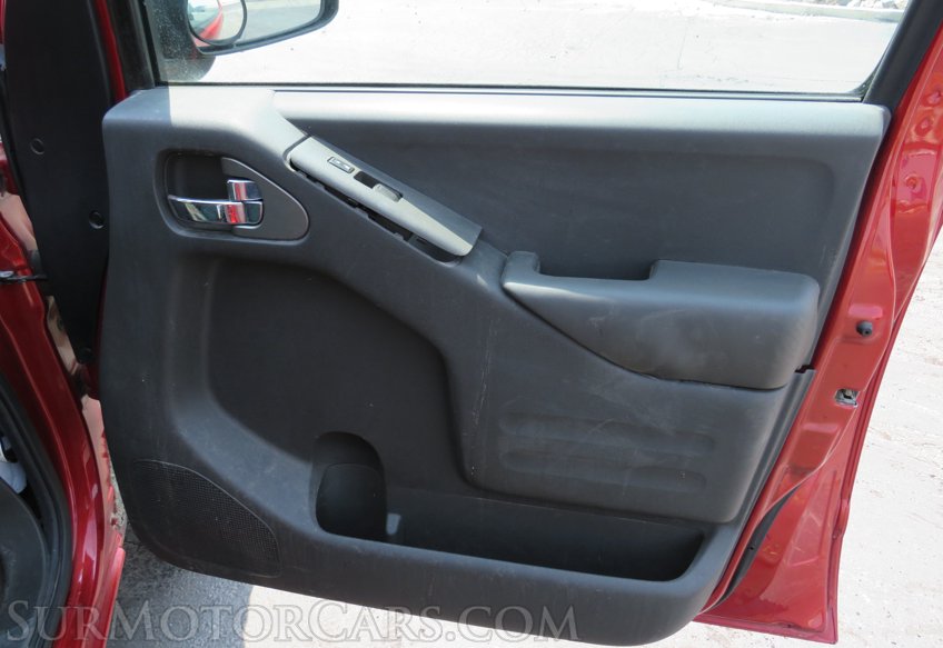 2015 Nissan Frontier - Image 41