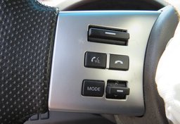 2015 Nissan Frontier - Image 31