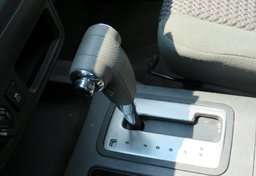 2015 Nissan Frontier - Image 36