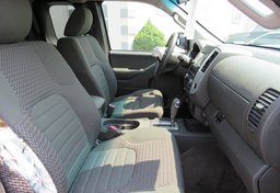 2015 Nissan Frontier - Image 27