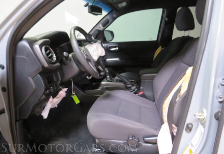 2019 Toyota Tacoma - Image 30