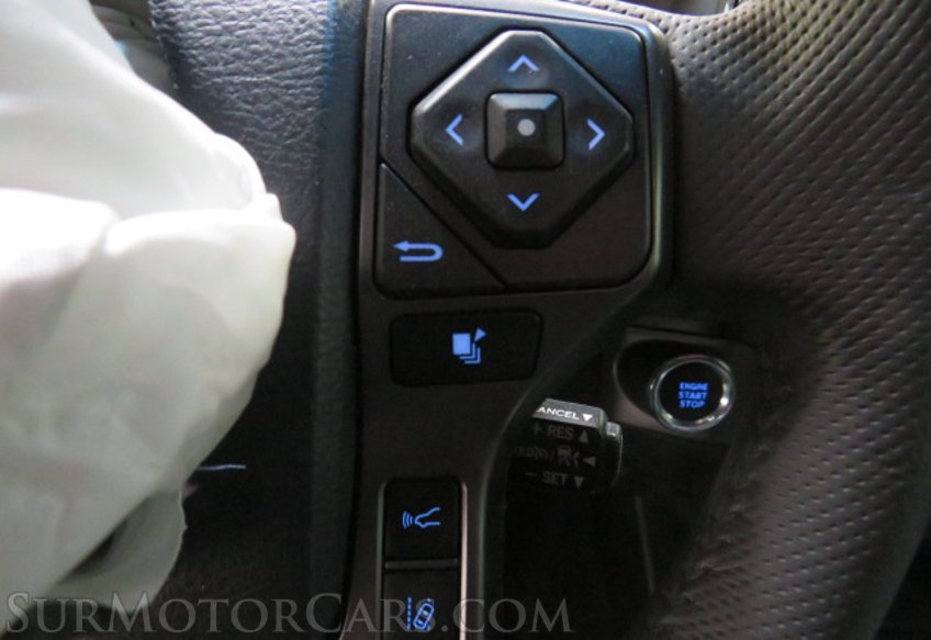 2019 Toyota Tacoma - Image 35