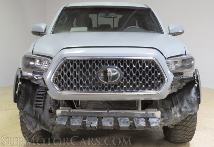 2019 Toyota Tacoma - Image 11
