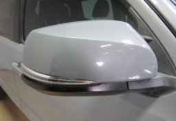 2019 Toyota Tacoma - Image 15