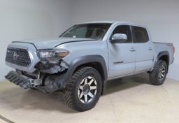 2019 Toyota Tacoma - Image 3