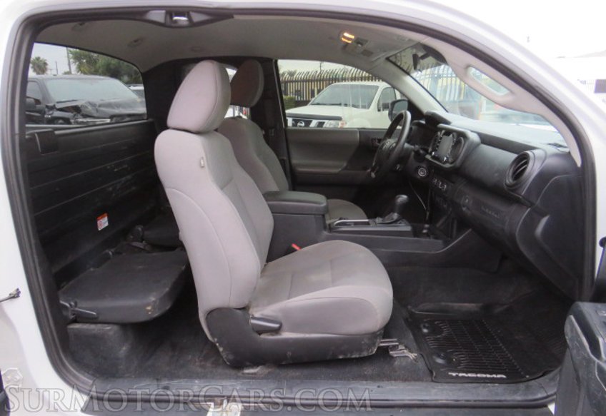 2021 Toyota Tacoma - Image 20