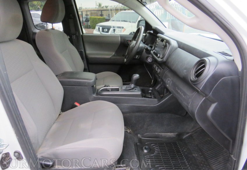 2021 Toyota Tacoma - Image 24