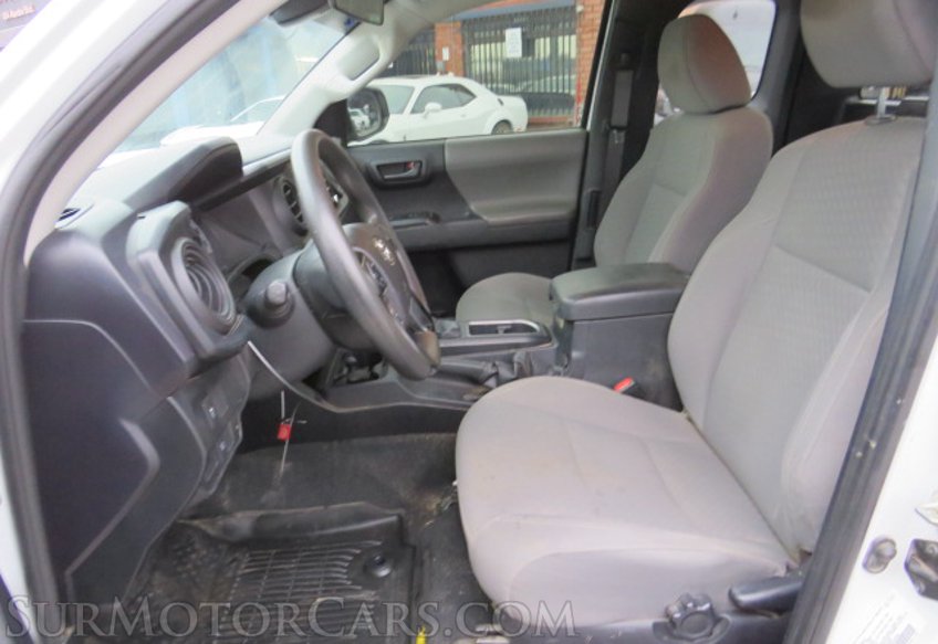 2021 Toyota Tacoma - Image 21