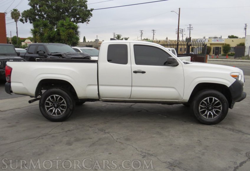 2021 Toyota Tacoma - Image 12