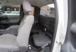 2021 Toyota Tacoma - Image 25