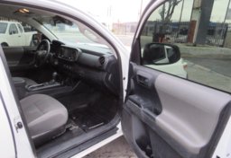 2021 Toyota Tacoma - Image 18