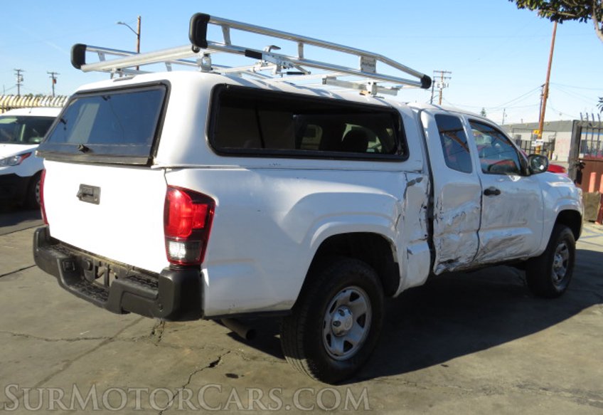 2019 Toyota Tacoma 4WD - Image 8