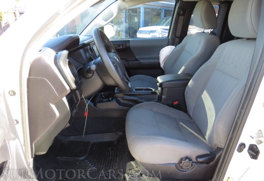 2019 Toyota Tacoma 4WD - Image 23