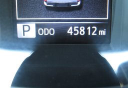 2019 Toyota Tacoma 4WD - Image 29