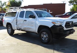 2019 Toyota Tacoma 4WD - Image 4