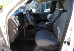 2019 Toyota Tacoma 4WD - Image 21