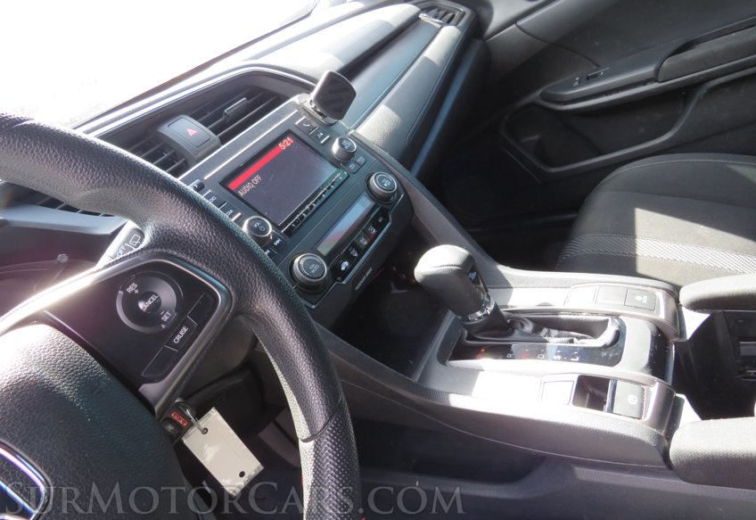 2017 Honda Civic Hatchback - Image 30