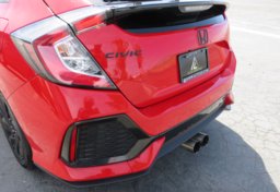 2017 Honda Civic Hatchback - Image 15