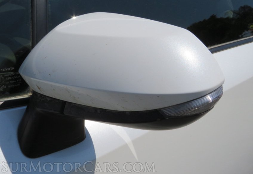 2021 Toyota Corolla Hatchback - Image 19