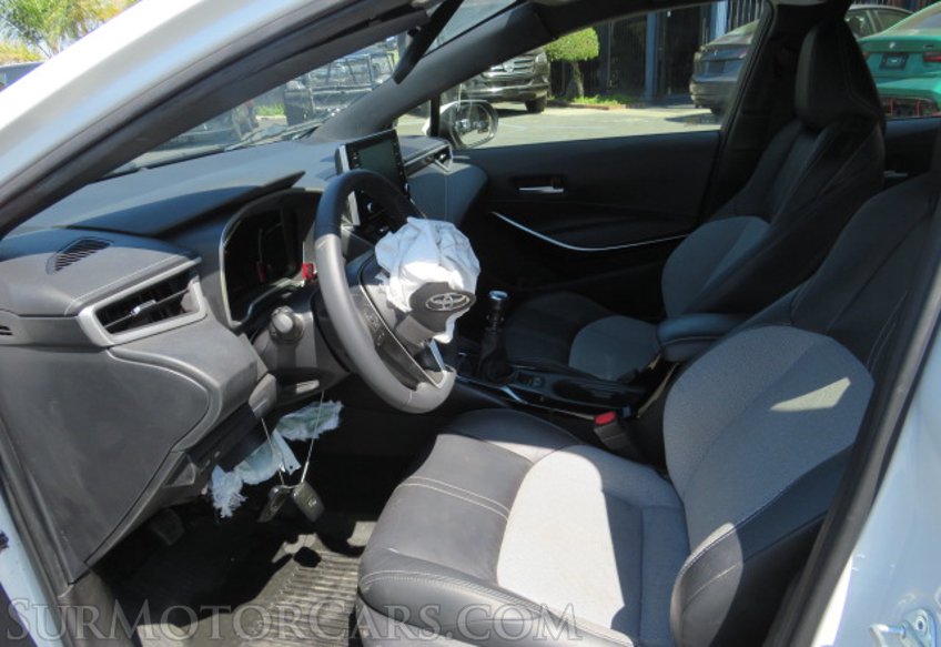 2021 Toyota Corolla Hatchback - Image 29