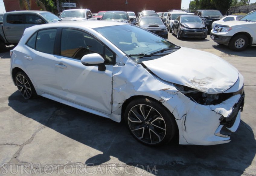 2021 Toyota Corolla Hatchback - Image 2