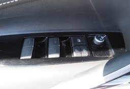 2021 Toyota Corolla Hatchback - Image 48