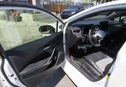 2021 Toyota Corolla Hatchback - Image 21