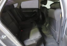 2021 Honda Accord - Image 28