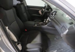 2021 Honda Accord - Image 20