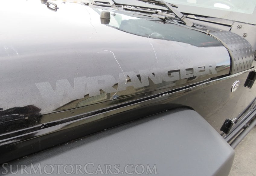 2016 Jeep Wrangler Unlimited - Image 18