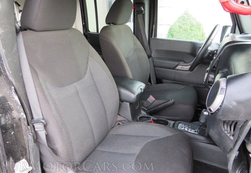 2016 Jeep Wrangler Unlimited - Image 24