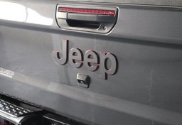 2022 Jeep Gladiator Rubicon - Image 60