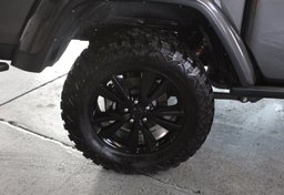 2022 Jeep Gladiator Rubicon - Image 48