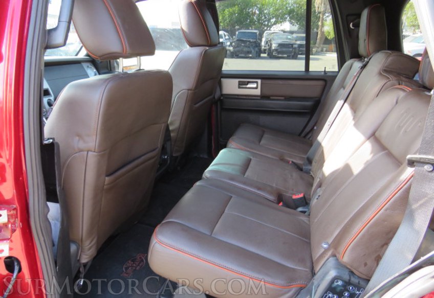 2017 Ford Expedition - Image 32