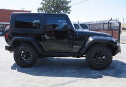 2009 Jeep Wrangler - Image 5