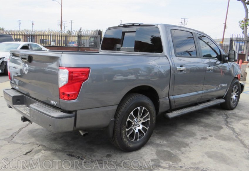 2021 Nissan Titan - Image 10