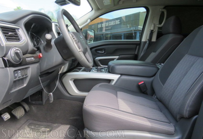 2021 Nissan Titan - Image 26