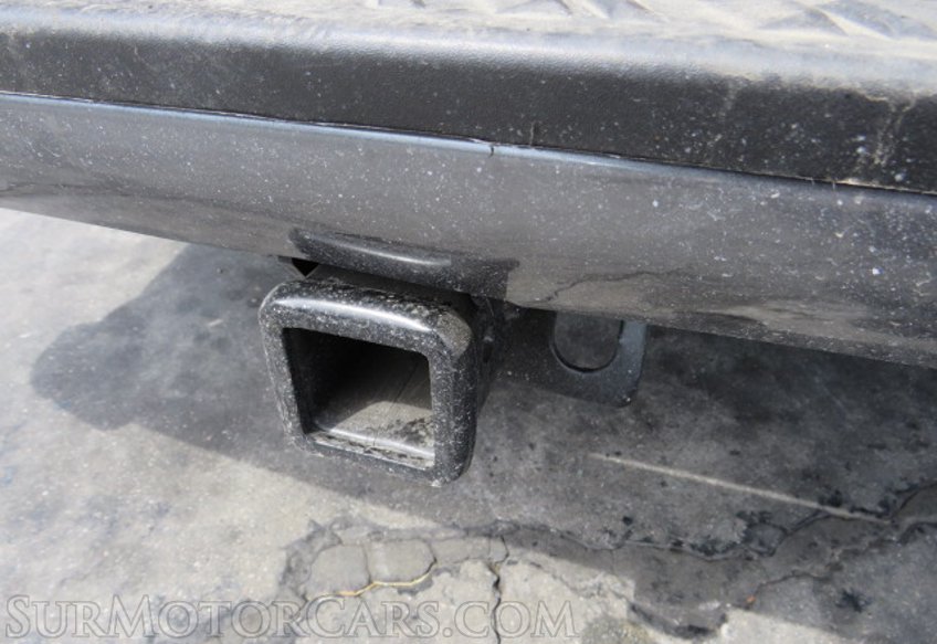 2021 Nissan Titan - Image 20