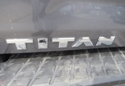 2021 Nissan Titan - Image 17