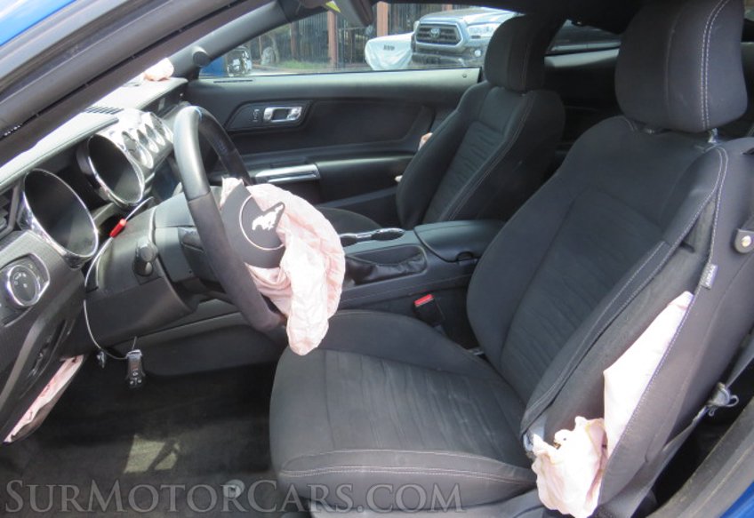 2017 Ford Mustang - Image 17