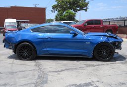 2017 Ford Mustang - Image 11