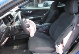 2017 Ford Mustang - Image 17