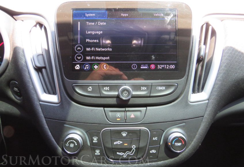 2020 Chevrolet Malibu - Image 37