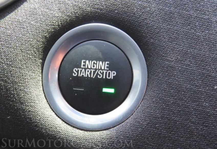 2020 Chevrolet Malibu - Image 33