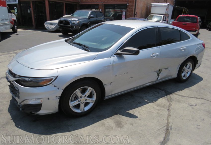 2020 Chevrolet Malibu - Image 2