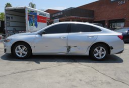 2020 Chevrolet Malibu - Image 12