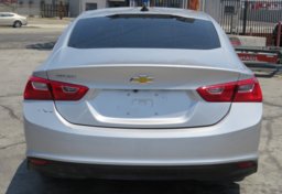 2020 Chevrolet Malibu - Image 10