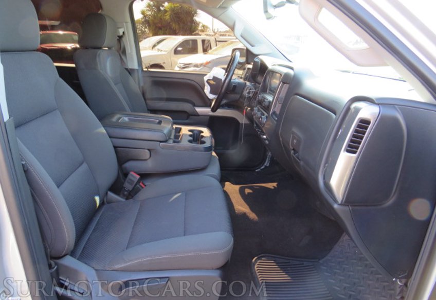 2018 Chevrolet Silverado 1500 - Image 25