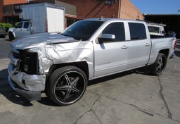 2018 Chevrolet Silverado 1500 - Image 4