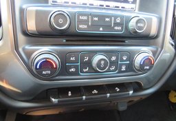 2018 Chevrolet Silverado 1500 - Image 37
